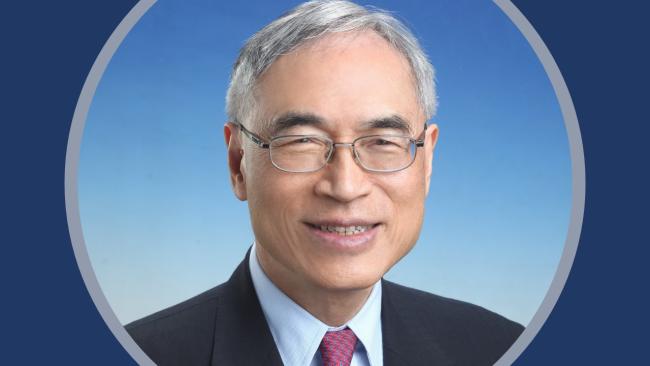 Image of Photo of Prof Lawrence Lau